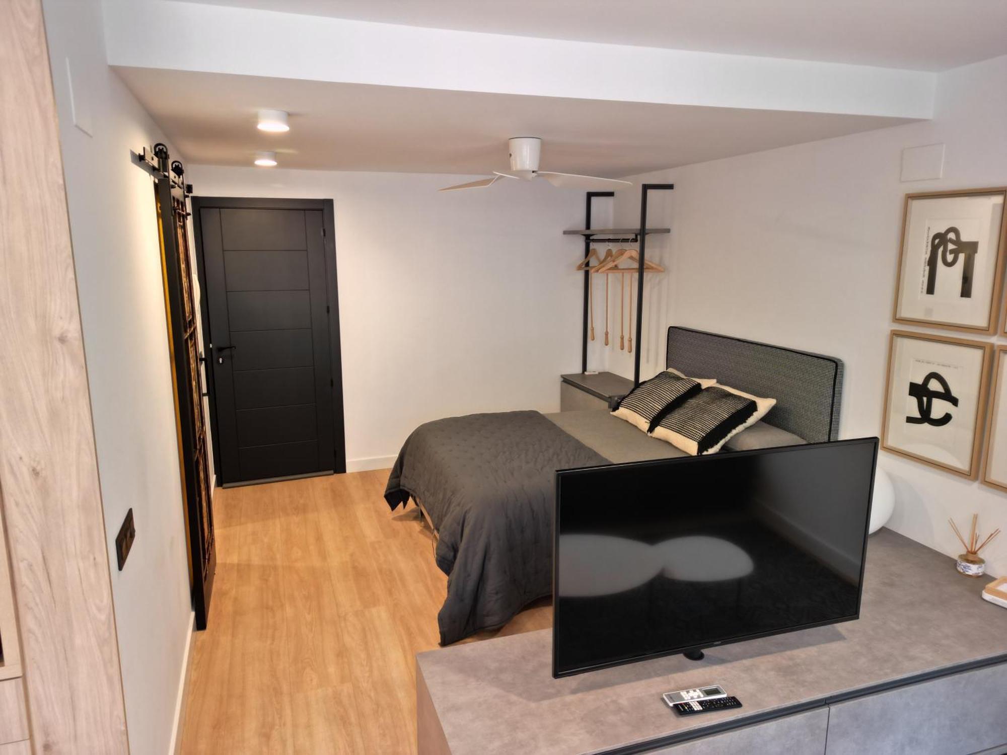 Apartaments Turistics Cardona IV Экстерьер фото