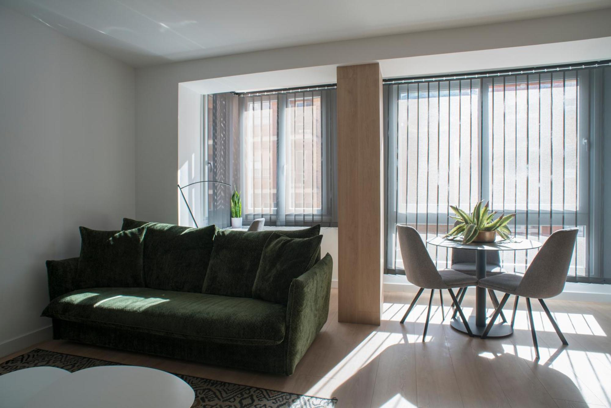 Apartaments Turistics Cardona IV Экстерьер фото
